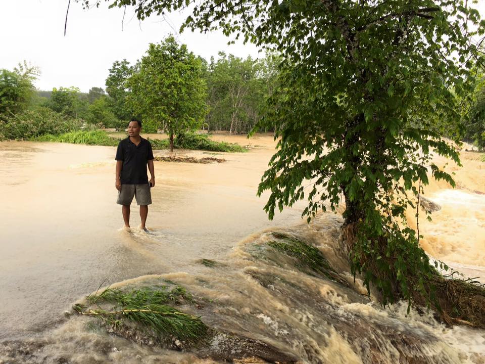 สถานการณ์น้ำท่วมพื้นที่บางงอน