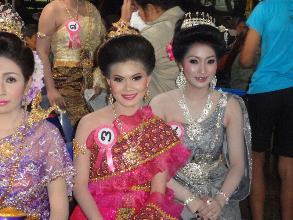 ประกวดนางนพมาศ ณ ท่าน้ำวัดบางมะเดื่อ